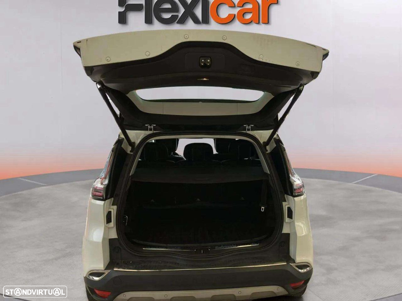 Renault Espace 1.6 dCi Initiale Paris EDC - 8
