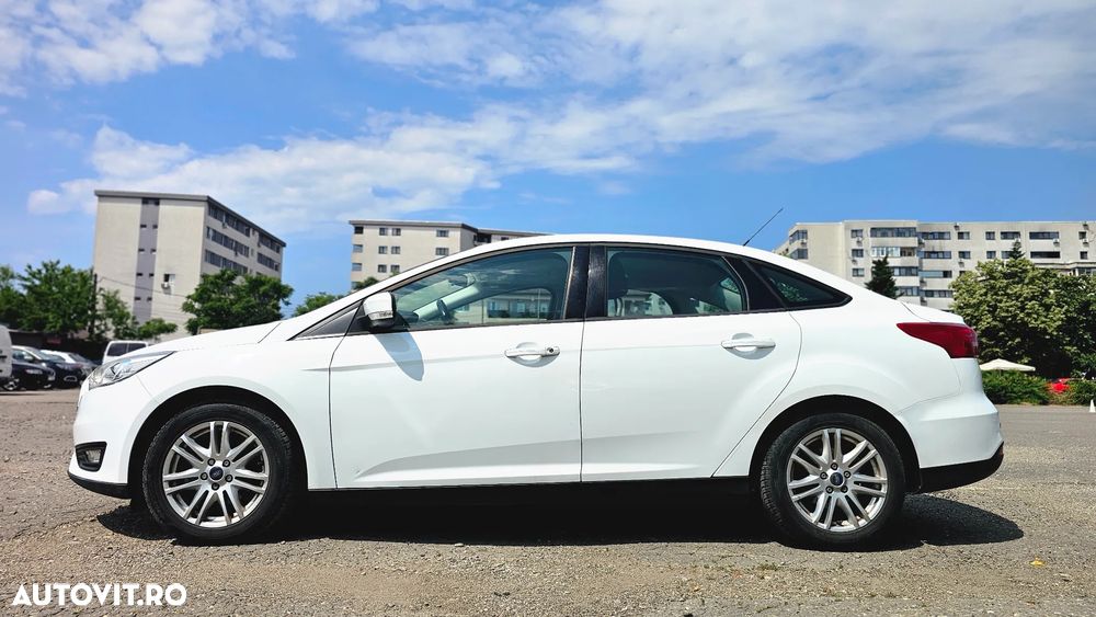 FORD Focus 2017 — imagine 4