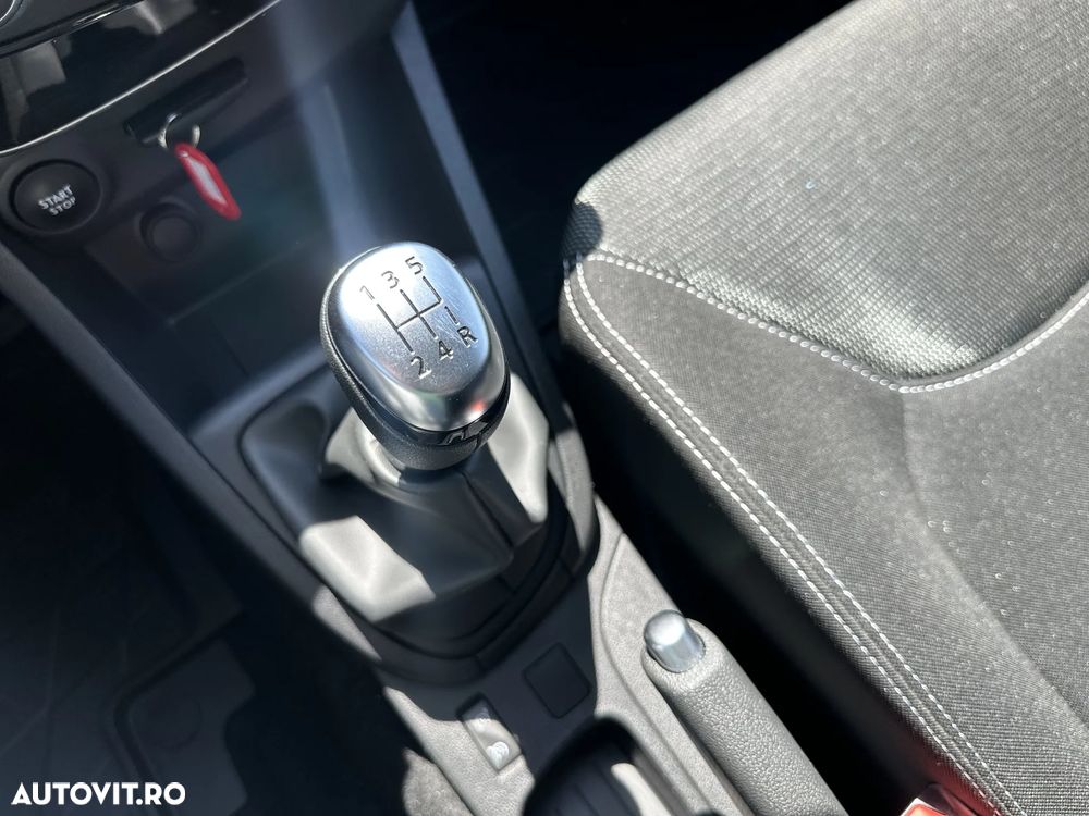 Renault Clio - 19