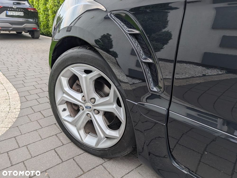 Ford S-Max 2.0 TDCi DPF Titanium X - 4