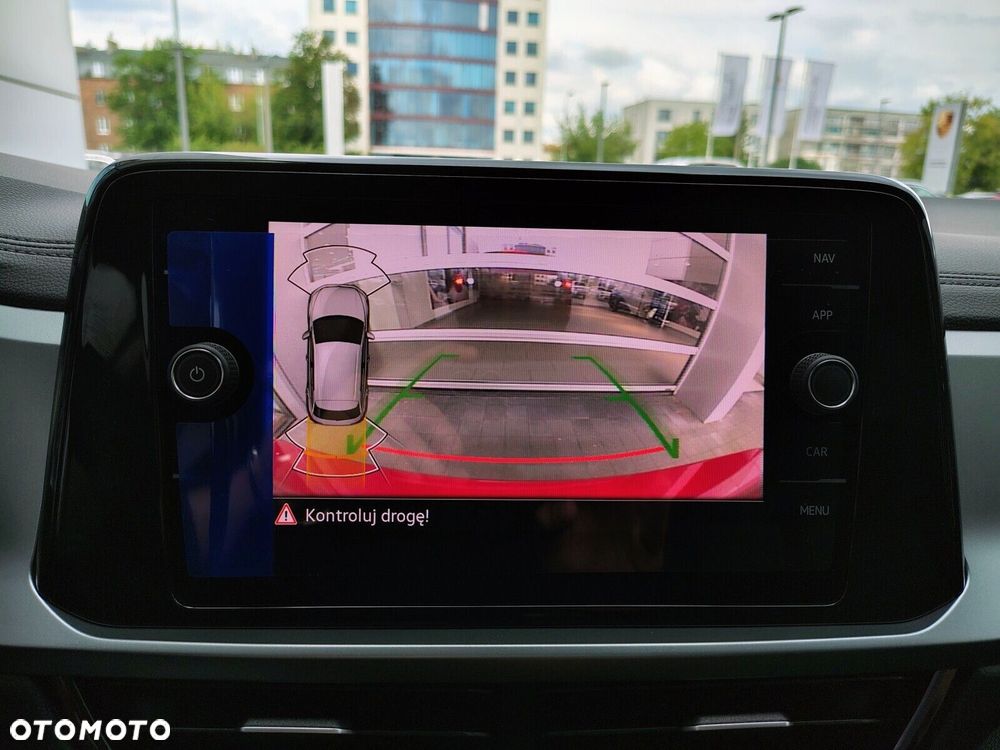 Volkswagen T-Roc - 20