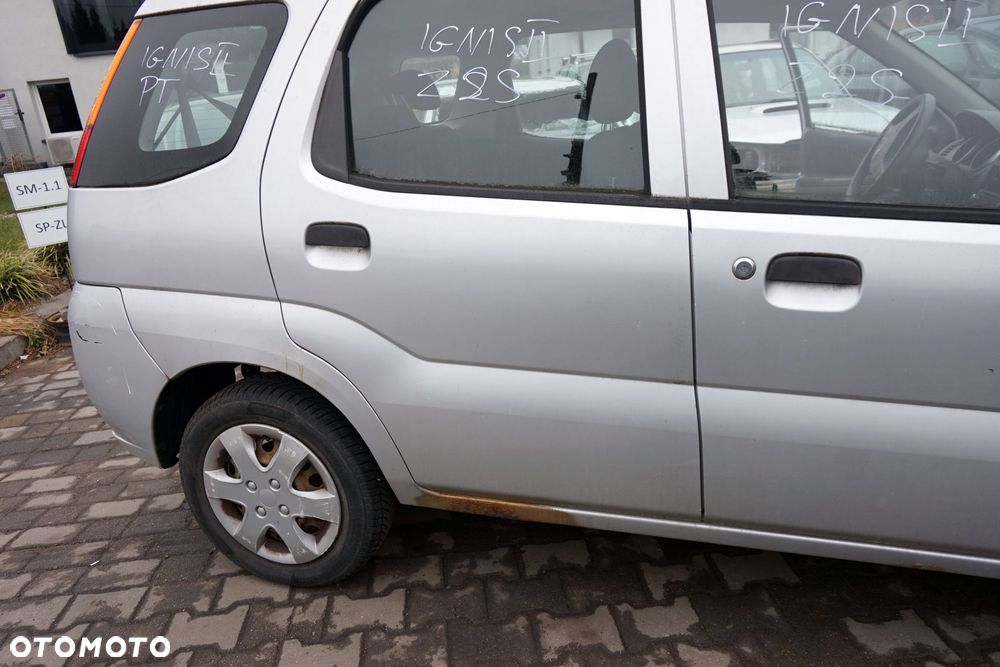 DRZWI TYLNE PRAWE IGNIS II Z2S  SREBRNY SUZUKI 2003-2011 - 4
