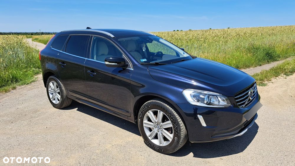 Volvo XC 60 D3 Drive-E Momentum - 4