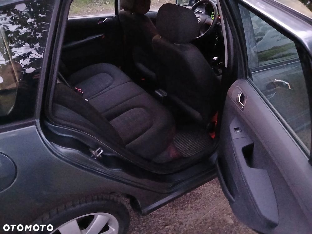 Skoda Fabia 1.4 16V Edition 100 - 7