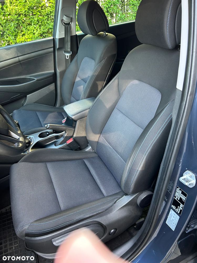 Hyundai Tucson blue 1.6 GDi 2WD Navi - 14