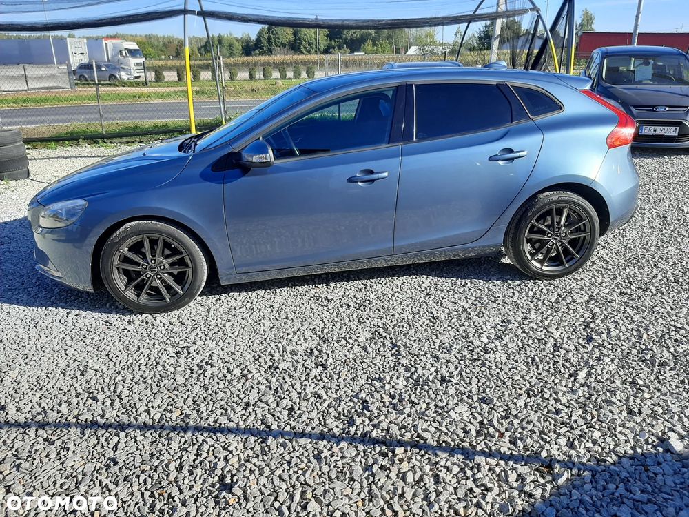 Volvo V40 - 8