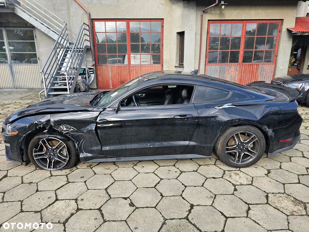 Ford Mustang 2.3 Eco Boost - 11