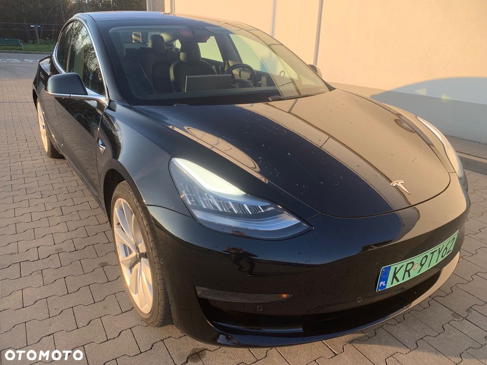 Tesla Model 3 - 18