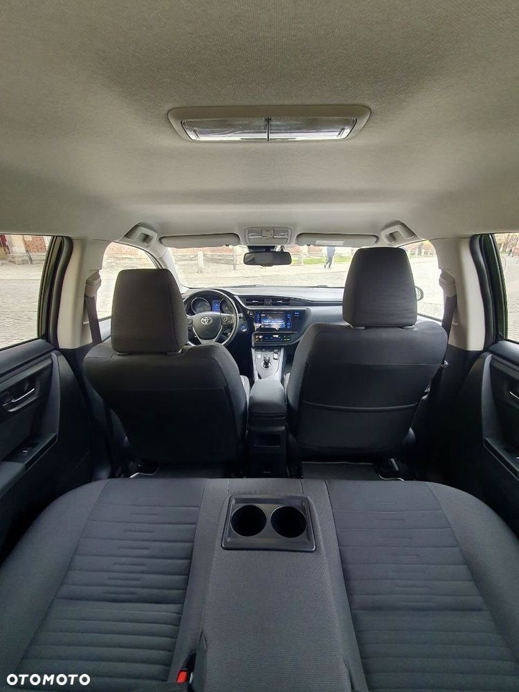 Toyota Auris Hybrid 135 Comfort - 17