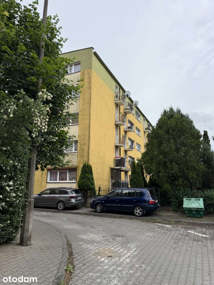 3 pokoje w dobrym stanie, w pełni niezależny układ