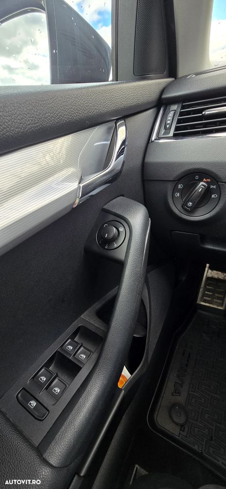 Skoda Octavia 2.0 TDI Style - 16