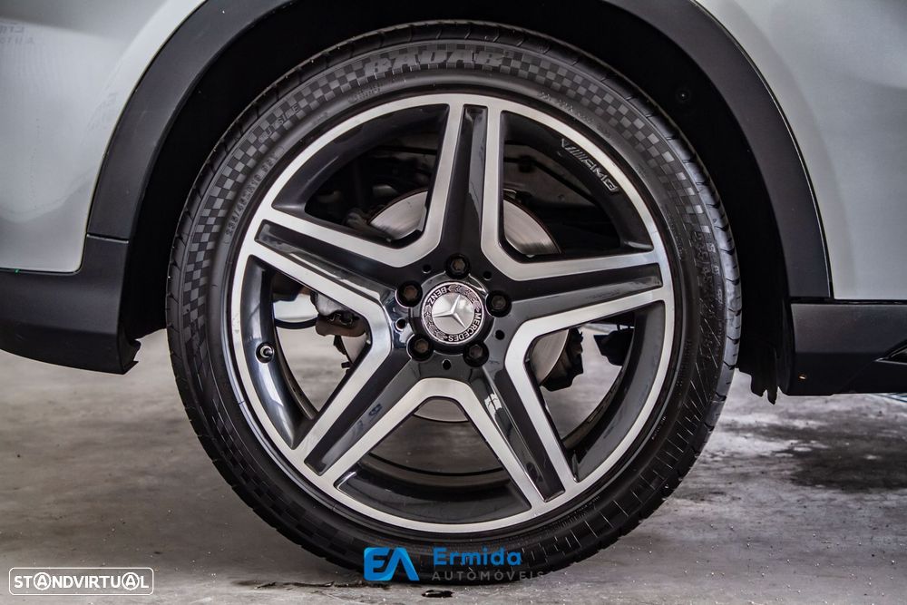 Mercedes-Benz GLA 220 d AMG Line - 17