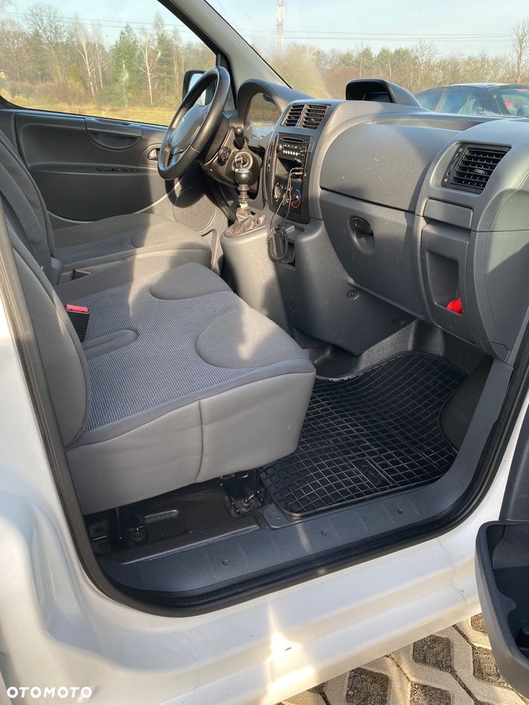 Peugeot Expert - 11