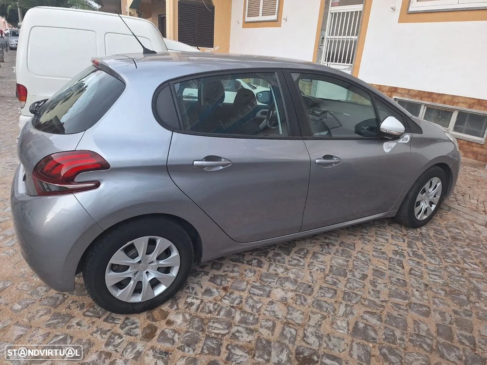 Peugeot 208 PureTech 68 Like - 5