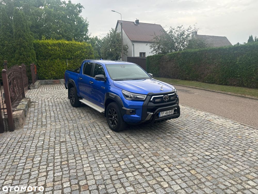 Toyota Hilux 2.8 D-4D Double Cab Invincible Sport 4x4 - 3