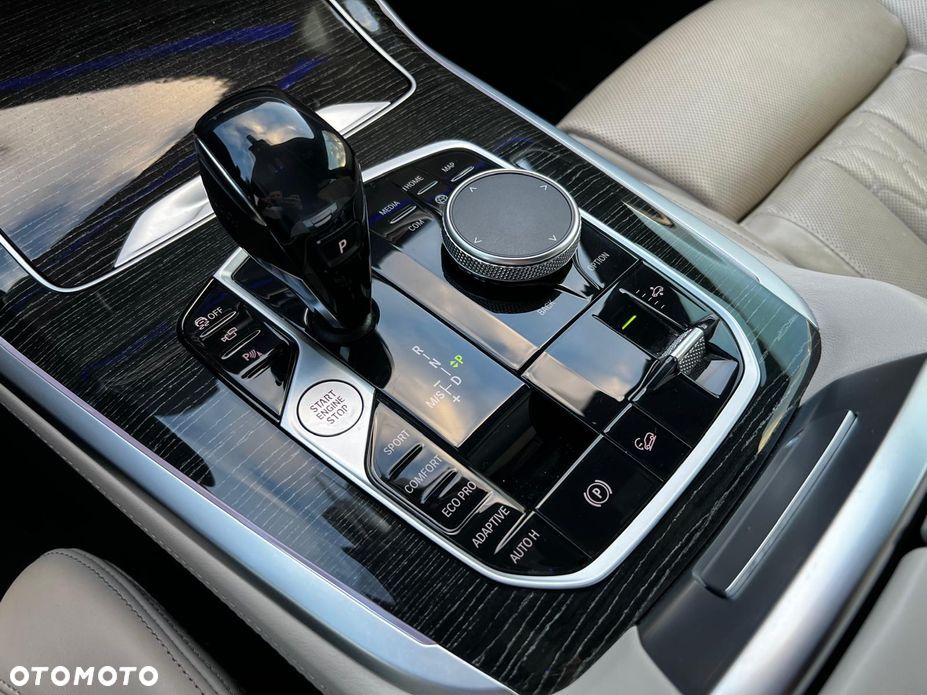 BMW X7 - 15