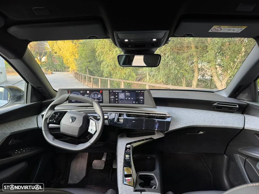 Peugeot 3008 1.2 Hybrid Allure e-DCS6 — fotografia 14