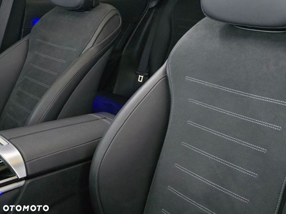 Mercedes-Benz GLC 220 d mHEV 4-Matic AMG Line - 7