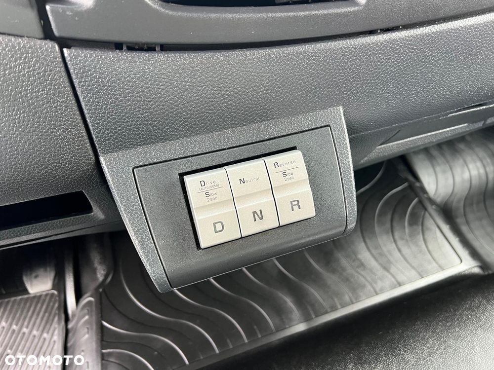 Iveco EUROCARGO 120E25 EURO 6 CHŁODNIA+WINDA+DRZWI+BOCZNE DRZWI 12.250 12-250 1225 - 38