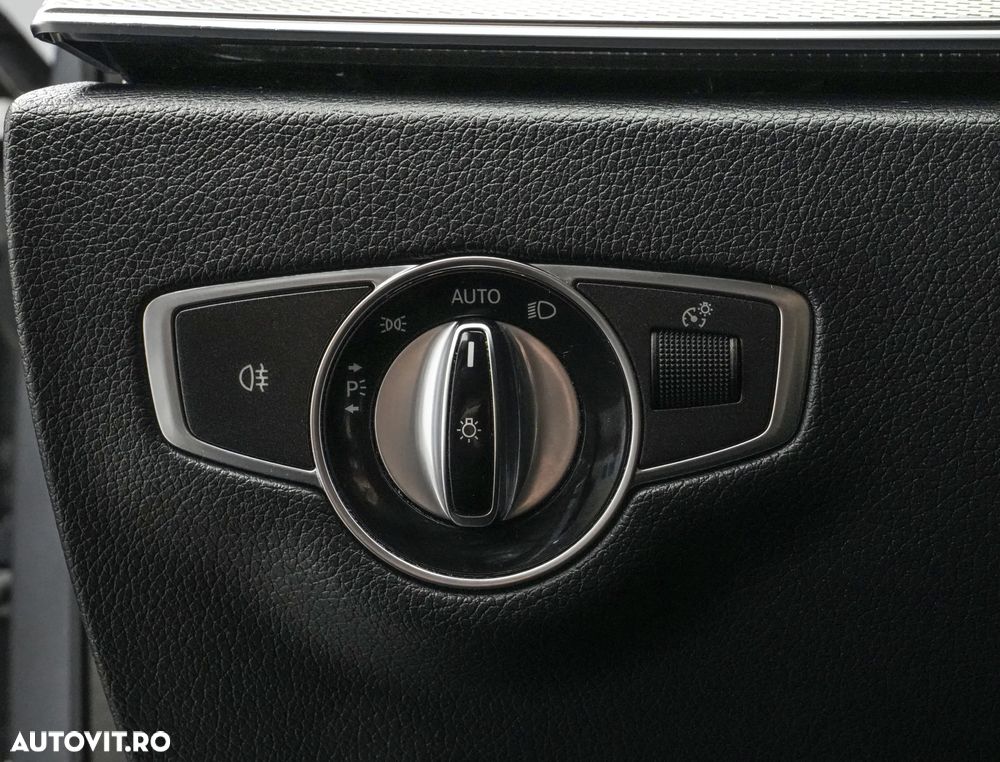 Mercedes-Benz E 200 d 9G-TRONIC Exclusive - 28