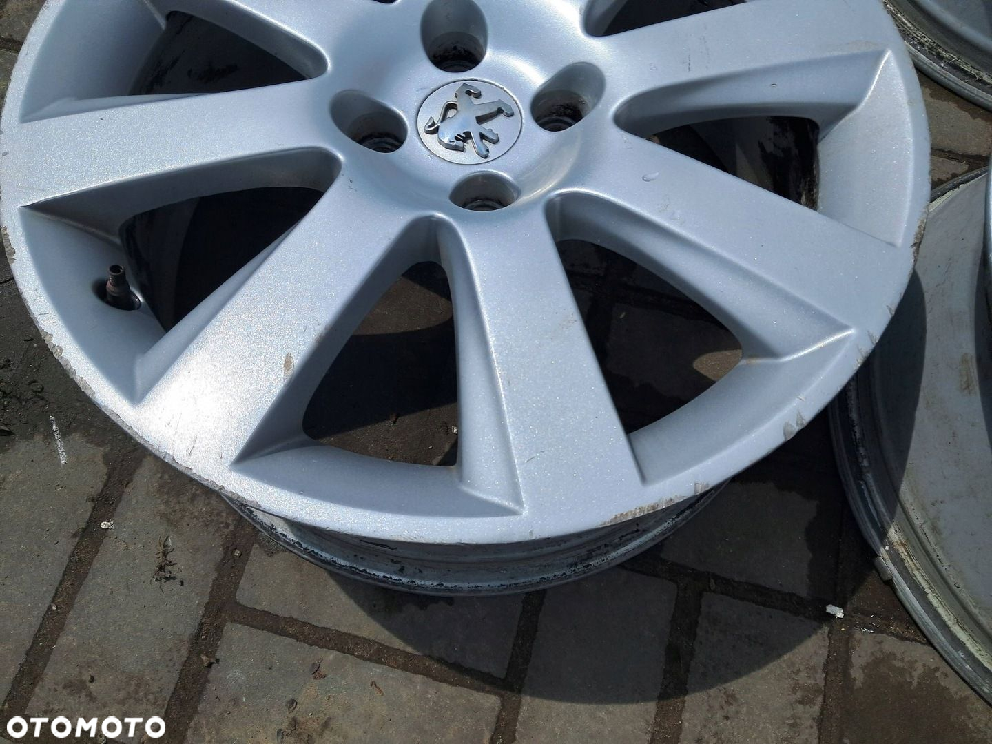 Peugeot 5008 FELGI Aluminiowe 18" 4x108 ET29 7J 9675496577 - 6