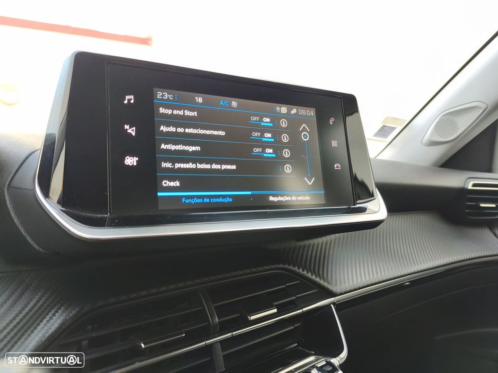 Peugeot 2008 1.5 BlueHDi Active Pack - 24