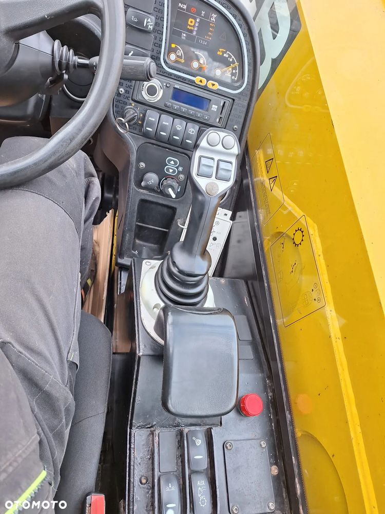 JCB 531-70 AGRI PRO - 7