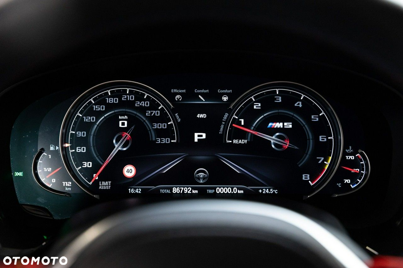 BMW M5 - 36
