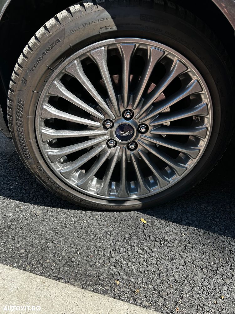 Ford Fusion - 3