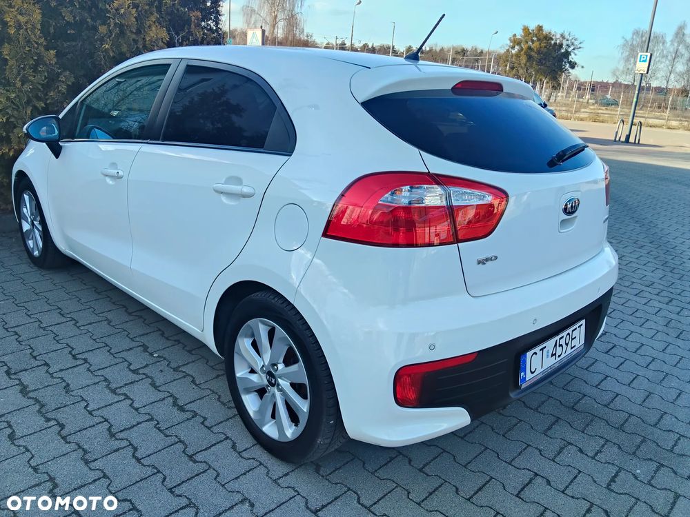 Kia Rio 1.4 ISG Dream Team Edition - 3