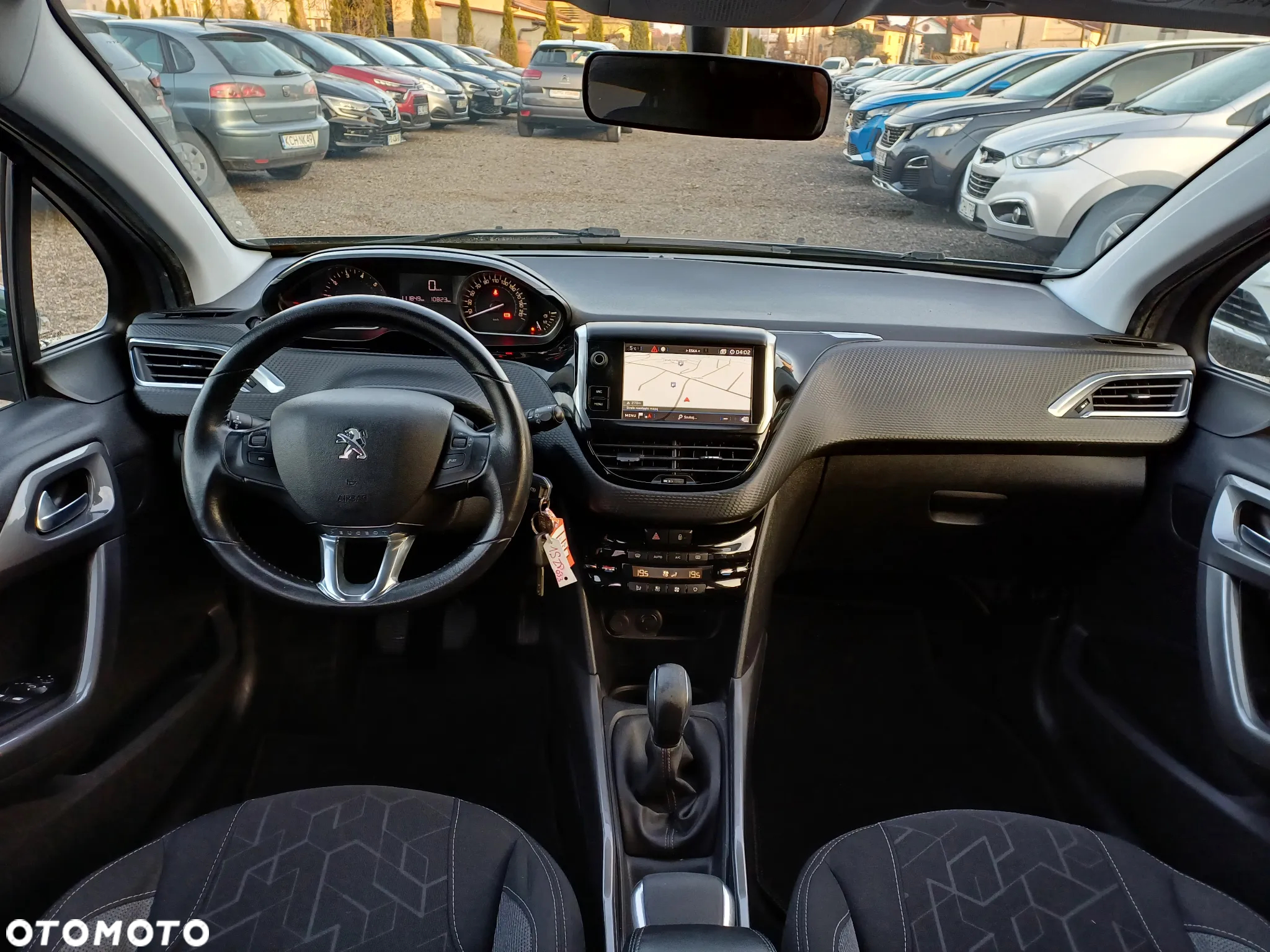 Peugeot 2008 1.2 Pure Tech Style - 14