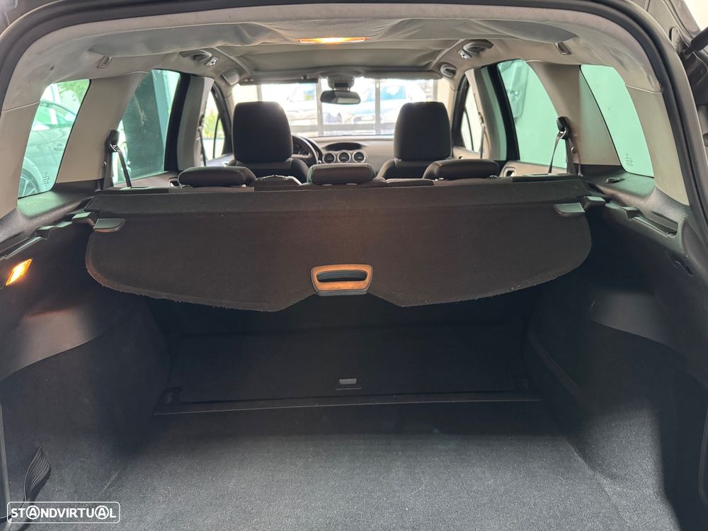 Peugeot 308 SW 1.6 HDi Executive - 7