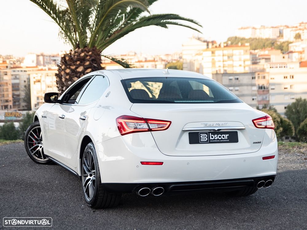 Maserati Ghibli Auto - 3