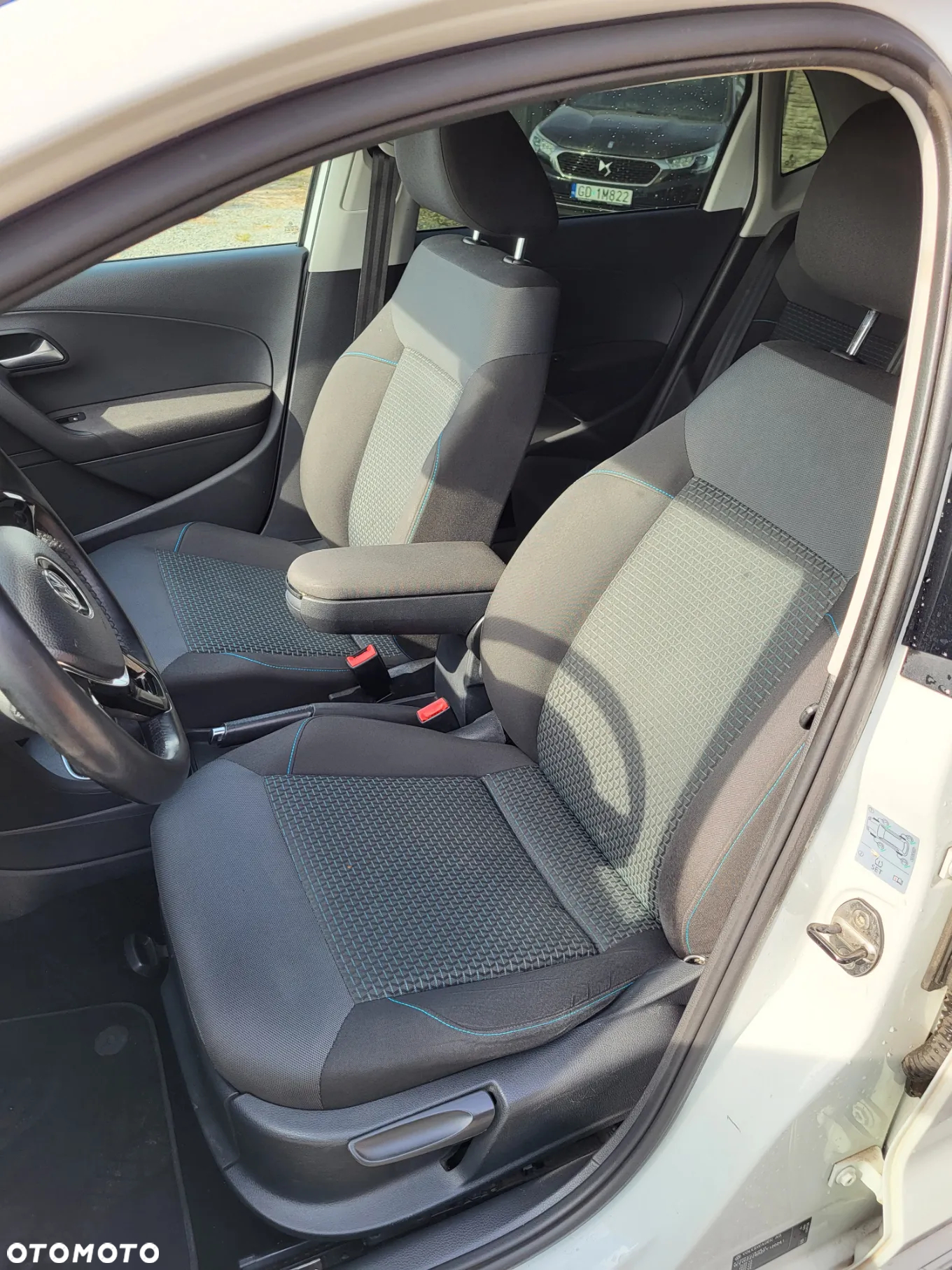 Volkswagen Polo 1.4 TDI (Blue Motion Technology) Comfortline - 16