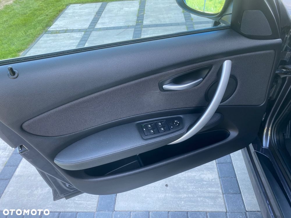 BMW Seria 1 - 15