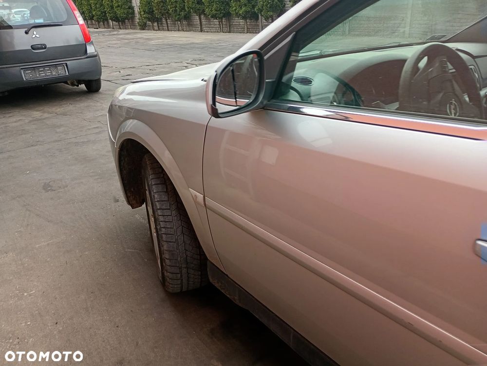 OPEL VECTRA C KOMBI 05-08 LIFT 1.9 CDTI WENTYLATOR DMUCHAWA - 22