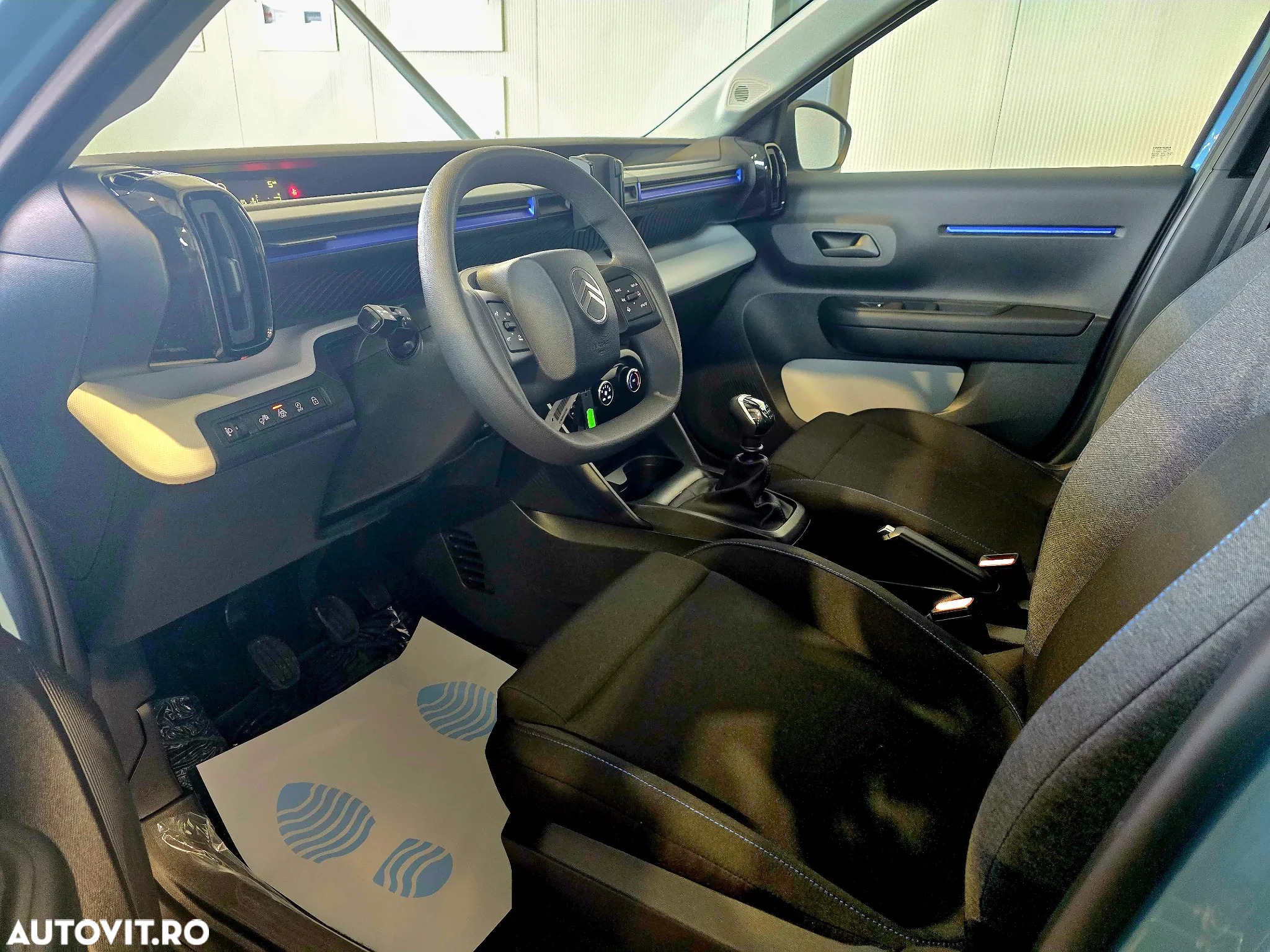 Citroën C3 1.2 PureTech 100 S&S BVM6 YOU! - 17