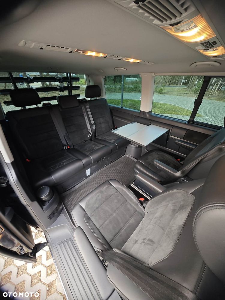 Volkswagen Multivan 2.0 TDI L1 Comfortline 4Motion DSG - 12