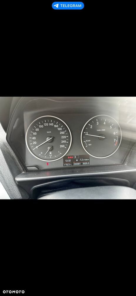 BMW Seria 1 114i - 12