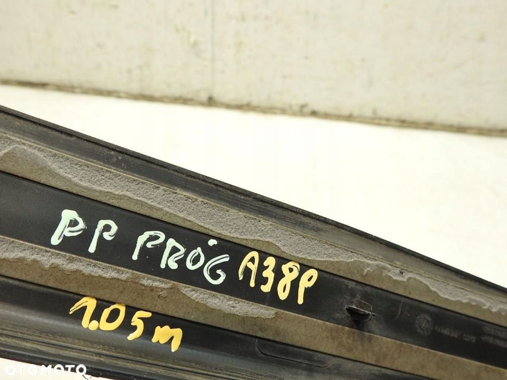 LISTWA PROGOWA PRAWA AUDI A3 8PA SPORTBACK 8P4853492G - 2