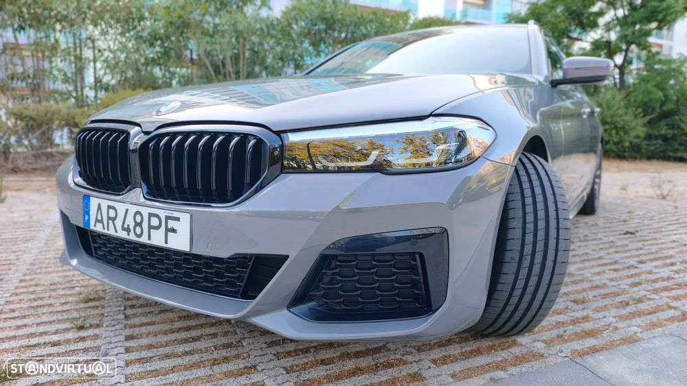 BMW 520 d Pack Desportivo M Auto - 9