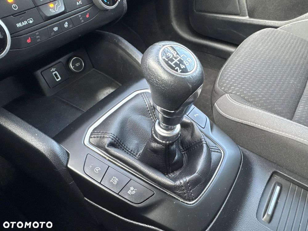 Ford Focus 1.0 EcoBoost Trend Edition Business - 22