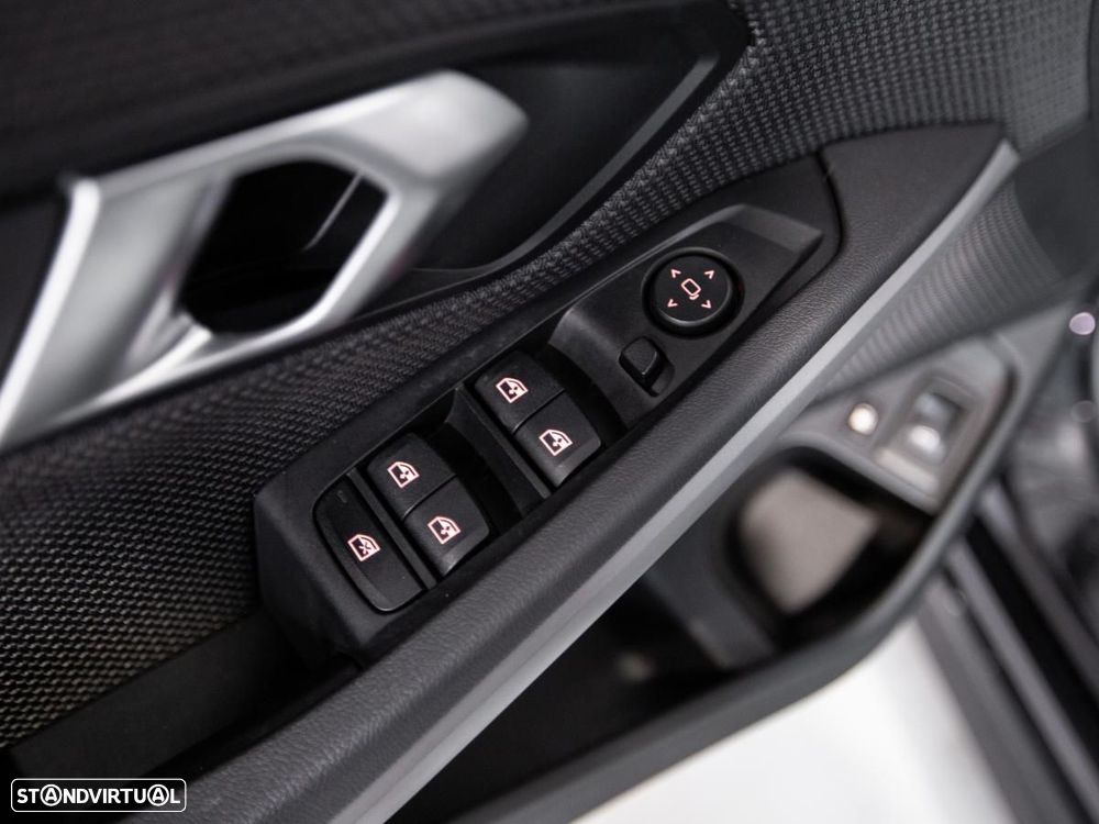 BMW 330 e Touring Corporate Edition Auto - 15