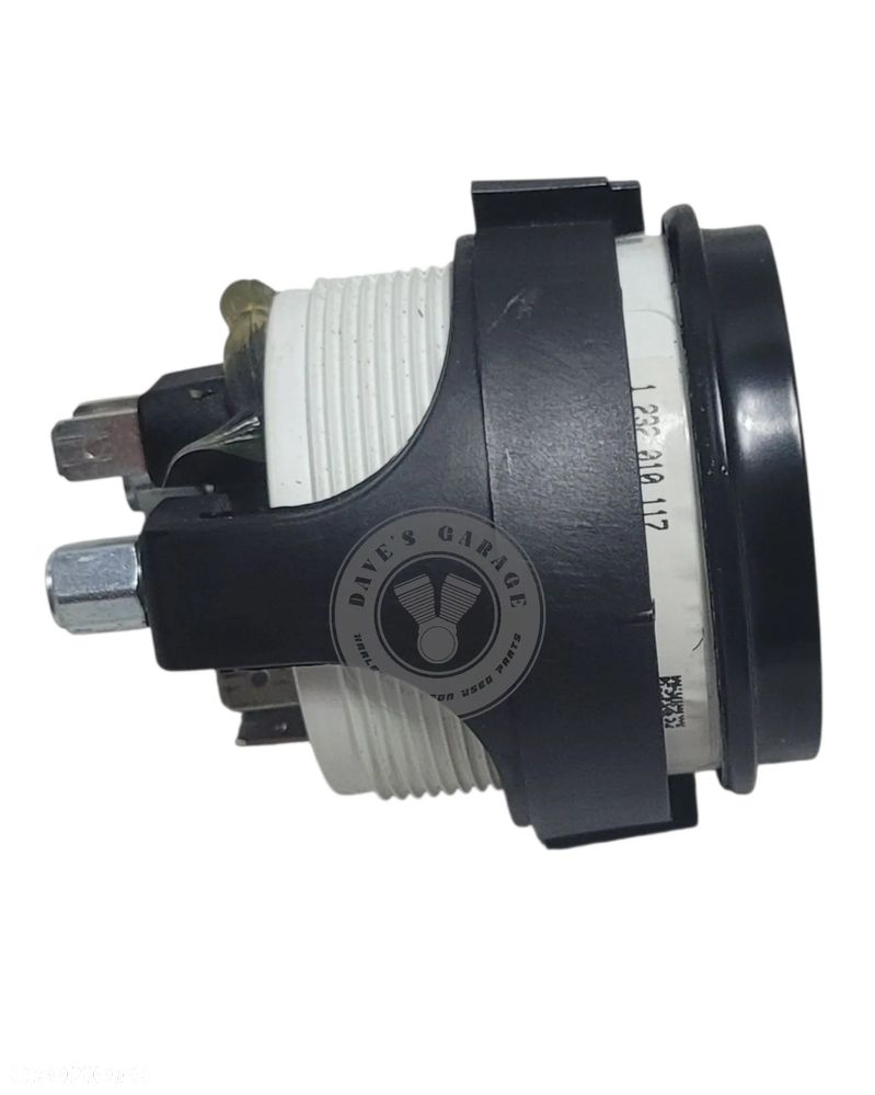 Wskaźnik powietrza Harley Davidson Touring 75109-96C - 3