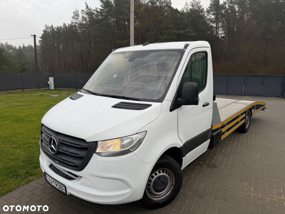 Mercedes-Benz Sprinter - 10