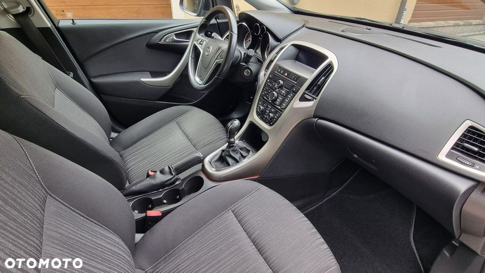 Opel Astra - 14