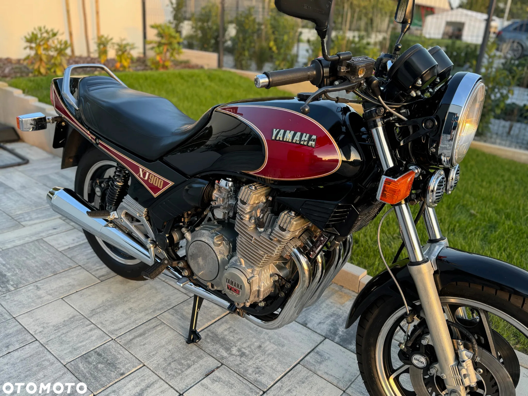 Yamaha XJ - 9