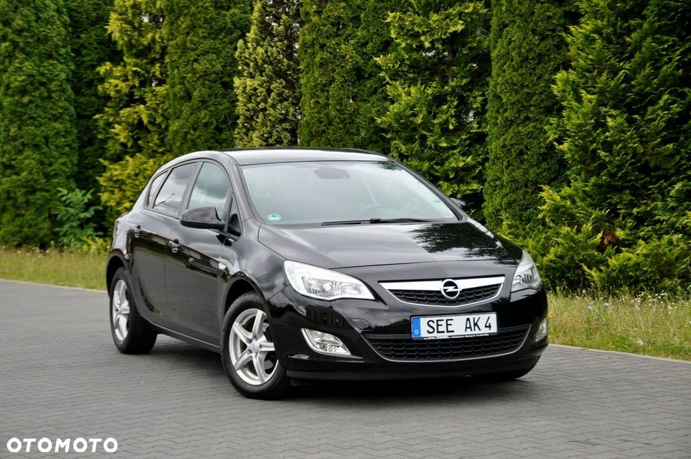 Opel Astra - 2