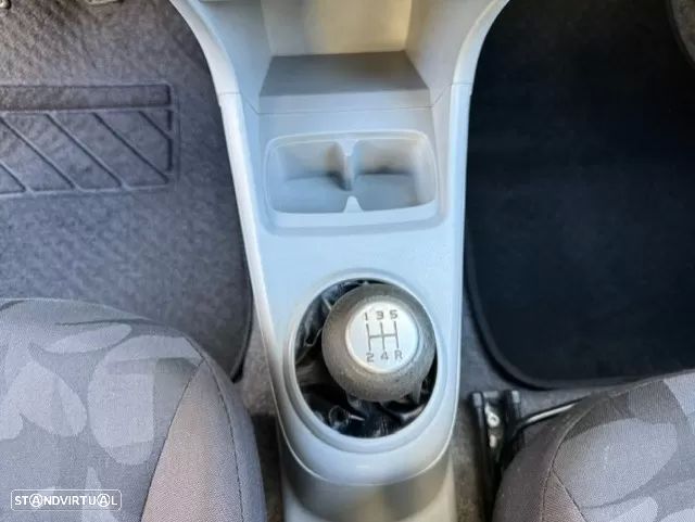 Suzuki Alto 1.0 GA - 25