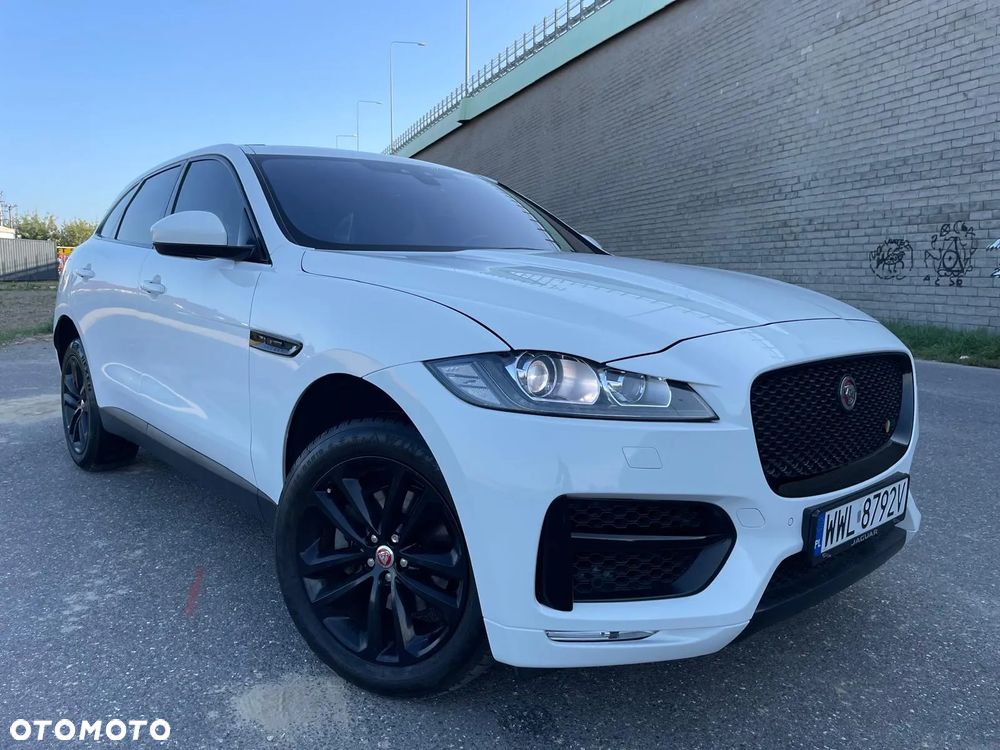 Jaguar F-Pace 25t AWD Prestige - 17